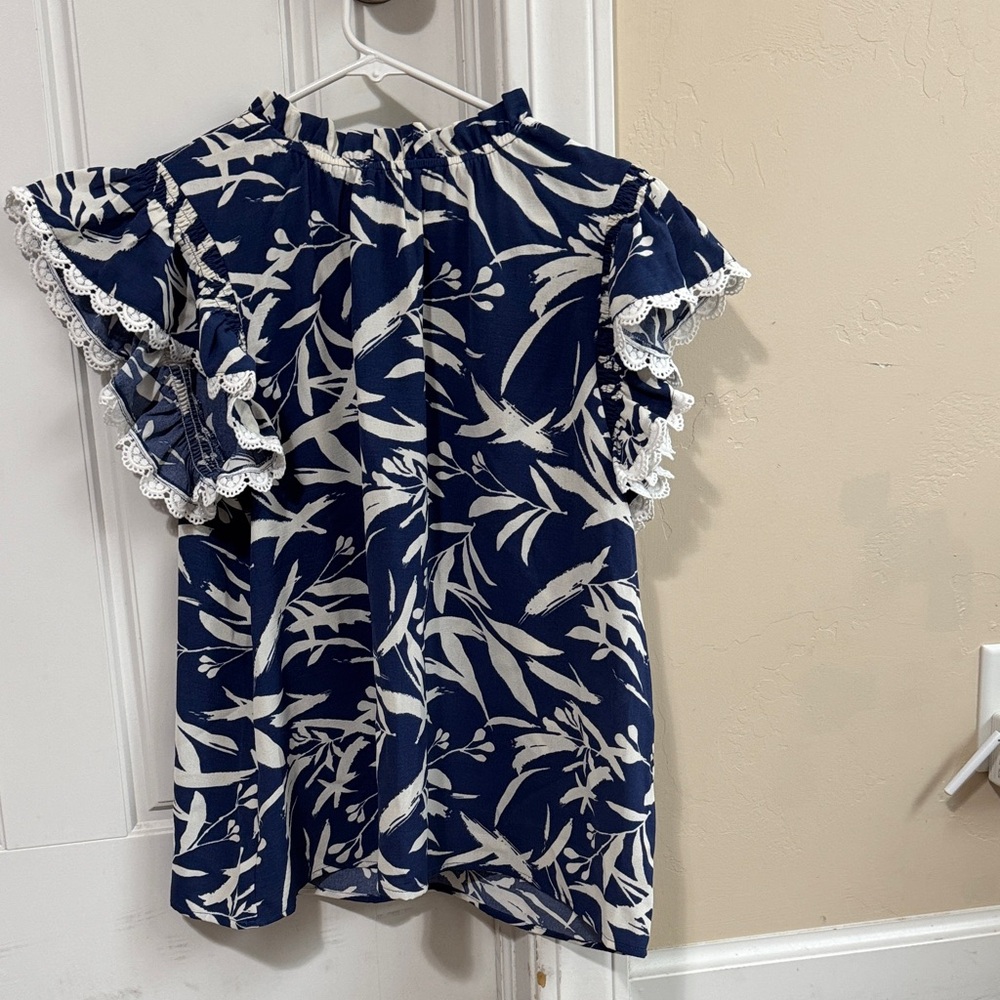 Oddi Navy and White Ruffle Sleeve Top